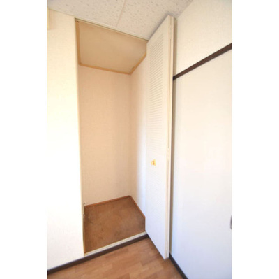 【その他】 | ホワイトハイツ