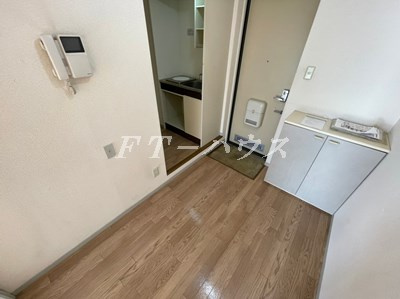 リジェール大久保Ⅲの玄関