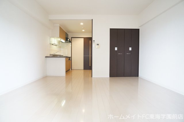 アンクレージュ・KAZの居間・リビング