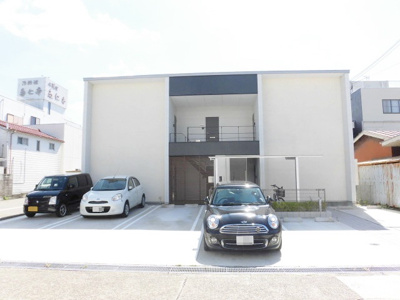 【駐車場】 | フォンテーヌ・タカラ