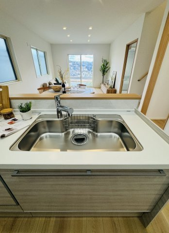 広島市西区新庄町　新築一戸建ての設備