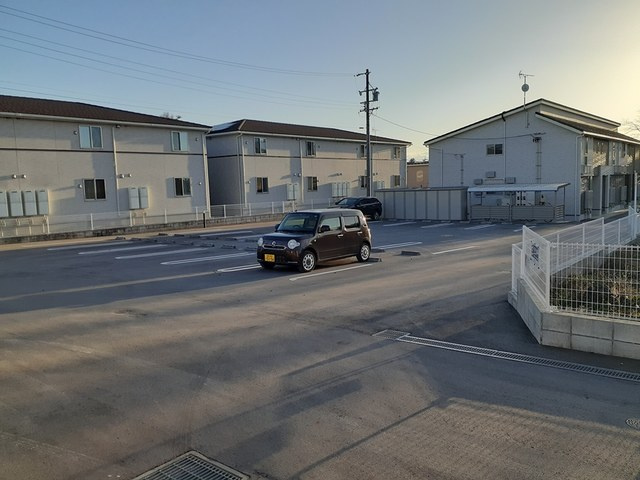 【駐車場】 | ラ・フォンテ西軽井沢B