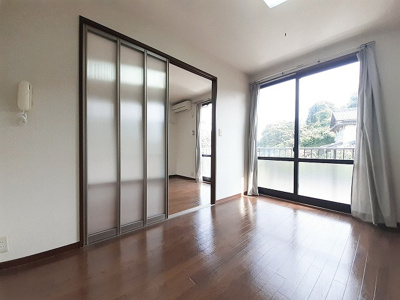 【居間・リビング】 | パーシモンハイツⅡ