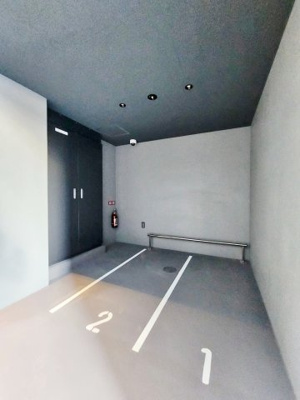 【駐車場】 | S-RESIDENCE栄east | バイク置き場