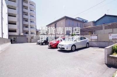 U-DINE市場木の駐車場