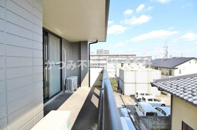 【バルコニー】 | セントラルパレス | ※別号室参考写真