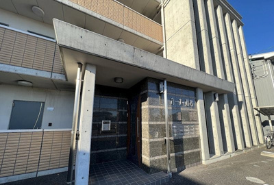 【エントランス】 | カーナ若宮