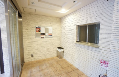 【ロビー】 | ファミーユ千里山西 | ロビー★