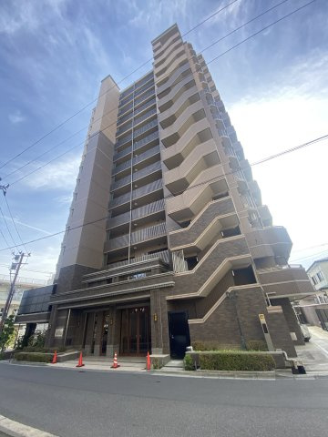 ナイスエスアリーナ荒池公園の外観