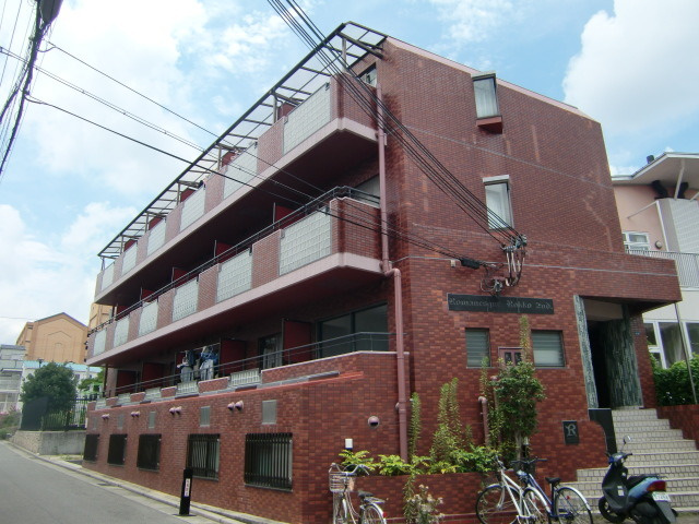 ロマネスク六甲第２のエントランス