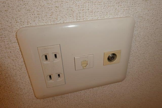 Demainの設備|ＴＶジャック・電話モジュラー
