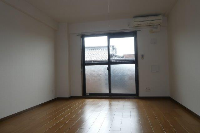 Demainの居間・リビング|洋室