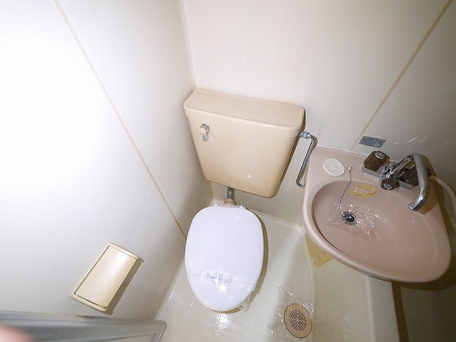 シティパレス大和小泉のトイレ|落ち着いたトイレです