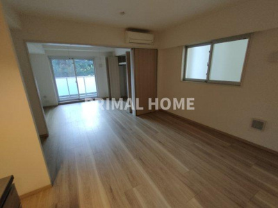 【居間・リビング】 | Portside Urban Residence