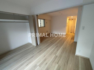 【居間・リビング】 | Portside Urban Residence