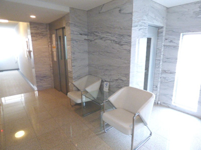 【ロビー】 | レジデンシャルスター三ノ輪 | エレベーター完備で移動もらくらく♪