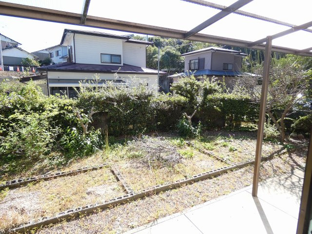 瀬戸西町　中古戸建　【リノベーション住宅】の庭