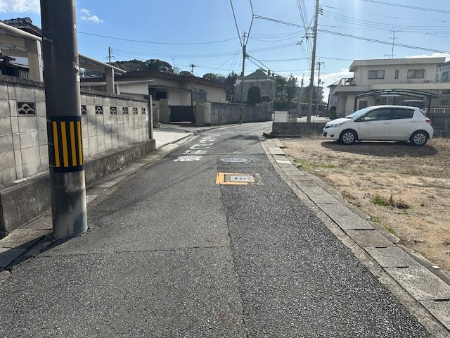 住吉本町　売土地の前面道路含む現地写真