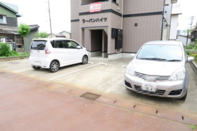 【駐車場】 | ラーバンハイツ