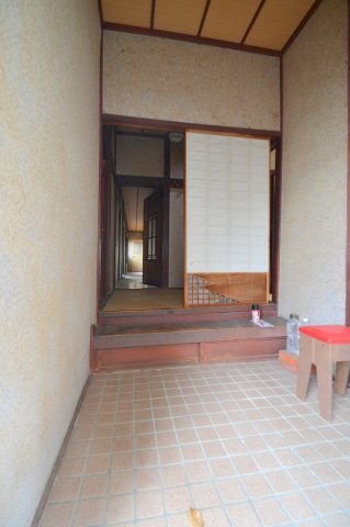 呉市西惣付町戸建ての玄関