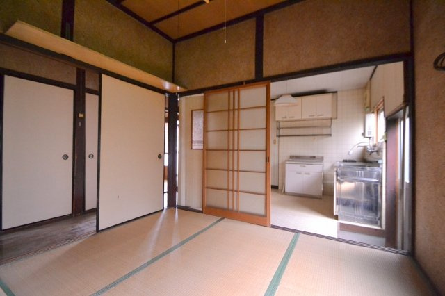 呉市西惣付町戸建ての居間・リビング