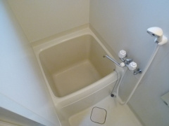 【浴室】 | 鶴居荘A棟