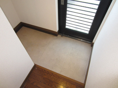 【玄関】 | 萬世ハイツ2 | 毎日通る玄関はこちらです