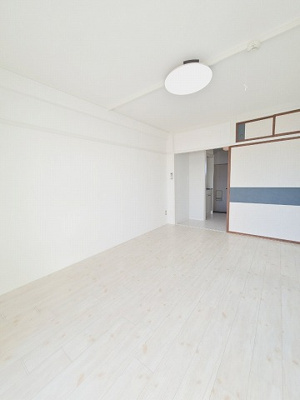 【居間・リビング】 | 堂形マンション