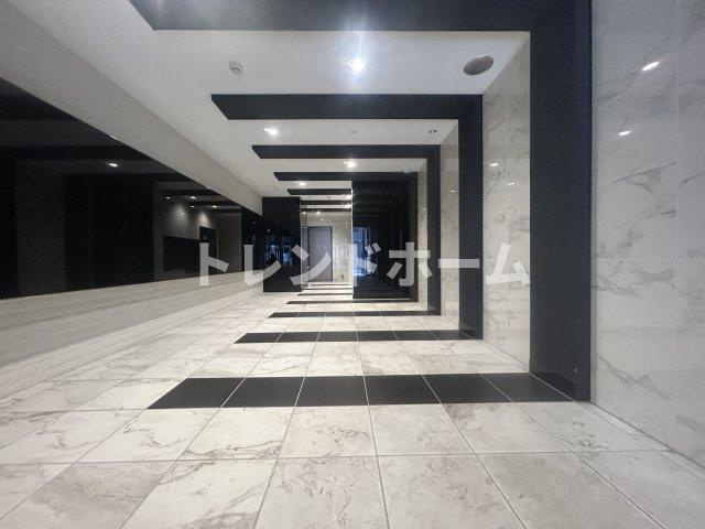 CAVANA本町のエントランス|選べる家電プランあり！！