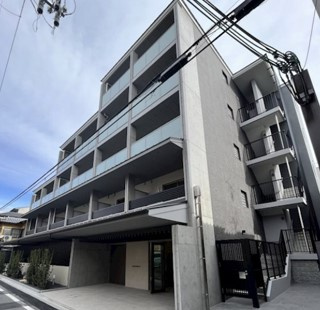 CREST TAPP京都二条の外観