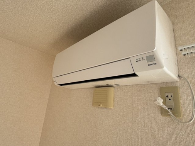 ヒロ・ハイム弐番館の設備|エアコン