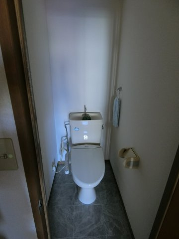 パストラル八田のトイレ