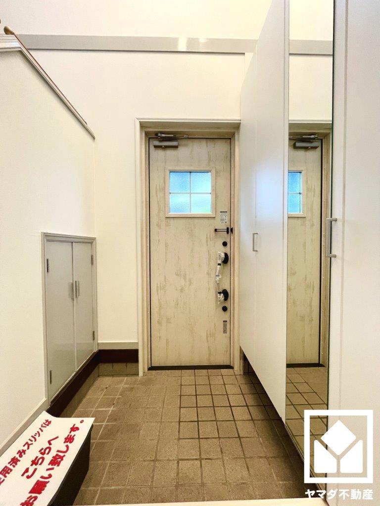 宇治市木幡御蔵山の玄関