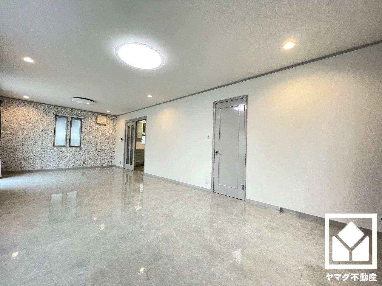 宇治市木幡御蔵山の居間・リビング