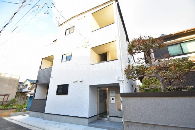 パロス西堤の外観