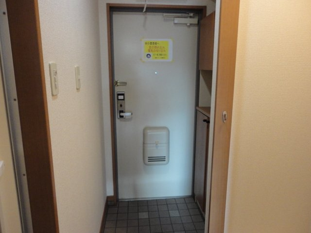 ピアチェーレＴⅡ左京山の玄関|玄関