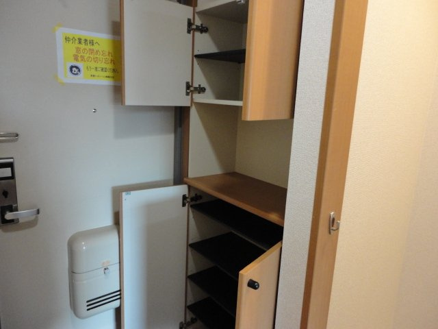 ピアチェーレＴⅡ左京山の収納|下駄箱