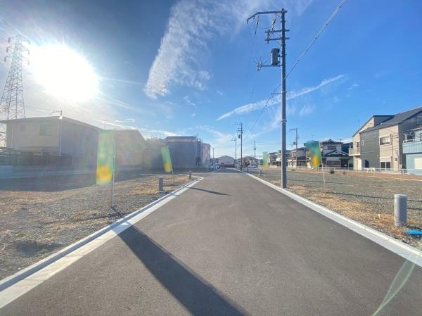 ジョーブタウン中島2分譲地（17号地の内容で登録）の前面道路含む現地写真