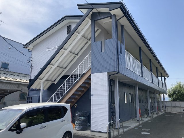 ラムセスAユニの外観