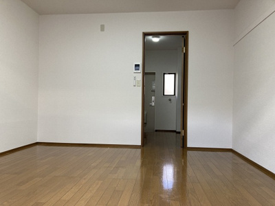 【洋室】 | ラムセスAユニ | 別室写真