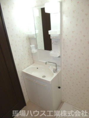 【洗面所】 | グランクレールK