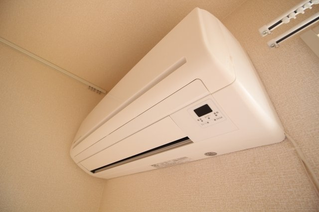 リェス　ソーンツェ　Ｂ棟の設備|エアコンです