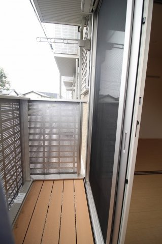 リェス　ソーンツェ　Ｂ棟のバルコニー|落ち着いた時間を過ごせるバルコニーです