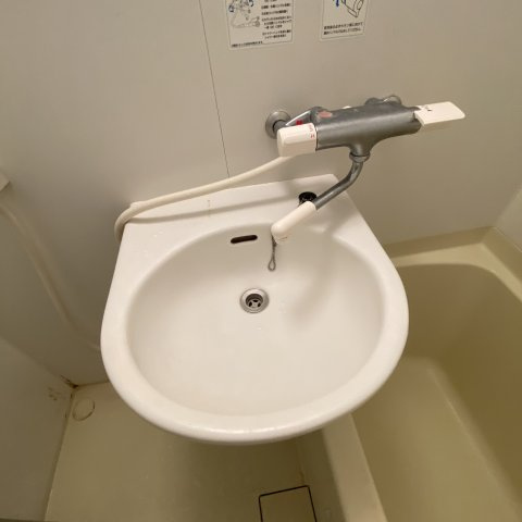 ホワイトハウス１の洗面所