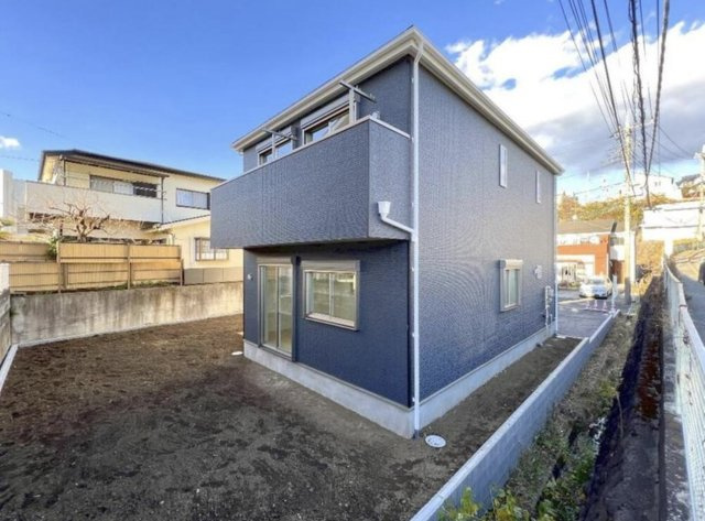 秦野市曽屋　庭が広い新築戸建て
