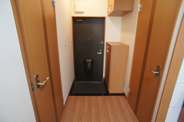 【玄関】 | Relation | 玄関です