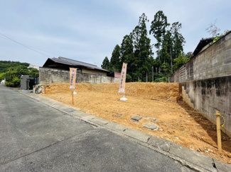 【前面道路含む現地写真】 | 史跡等が近く、住環境の良さに定評がある静かな住宅街です♪