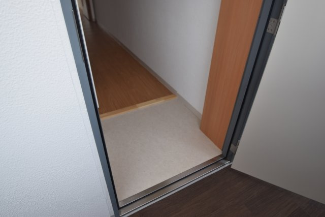 S-FORT船橋海神Eastの玄関|きれいな玄関です