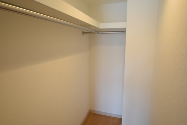 S-FORT船橋海神Eastの収納|ウォークインクローゼットです