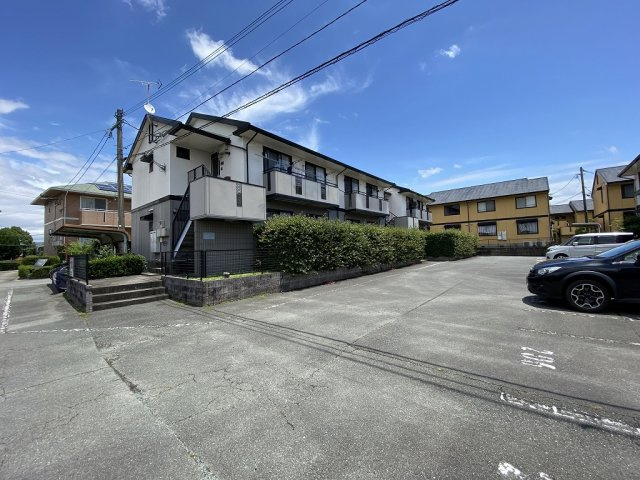 マイカル津福の外観